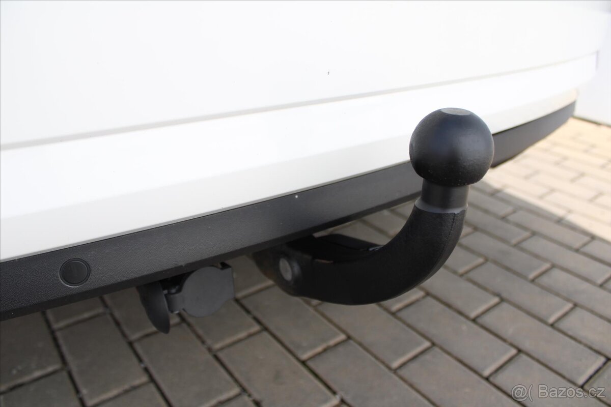 Škoda Octavia 1.6 TDI 85kW 4x4 STYLE ČR (2019) - 6