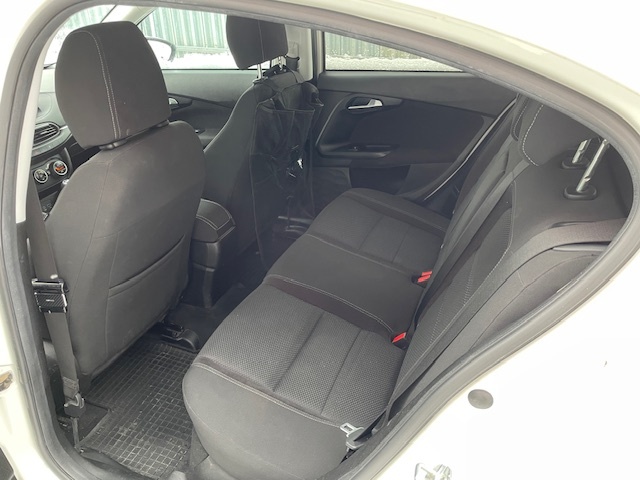 Fiat Tipo 1,6 MultiJet-88kW Rok výroby:2016 - 6