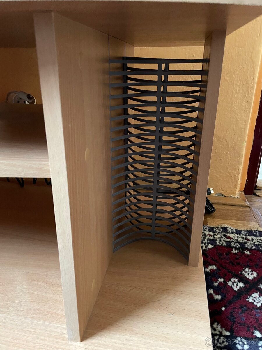 Stolek pod televizi - 6