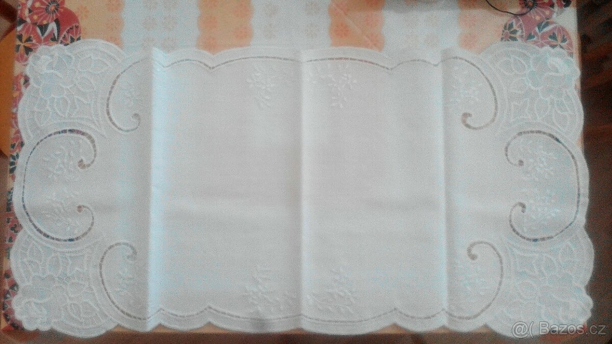 Vintage - malý ubrus, prostírání + dečky - 6