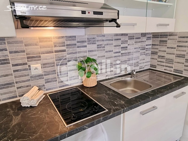 Pronájem bytu 1+kk 40m2 - 6