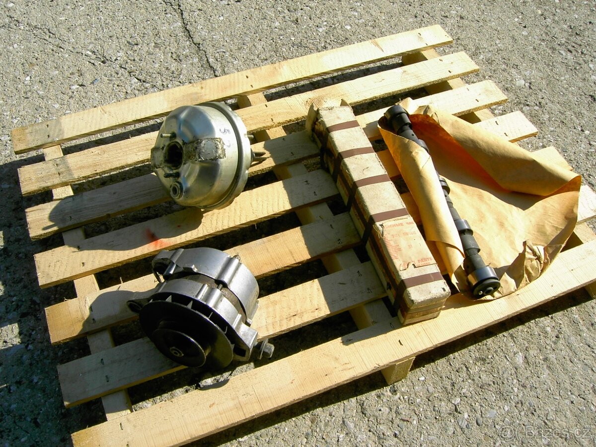 Lada 2101 vačková hřídel, brzdové kotouče a buben - 6