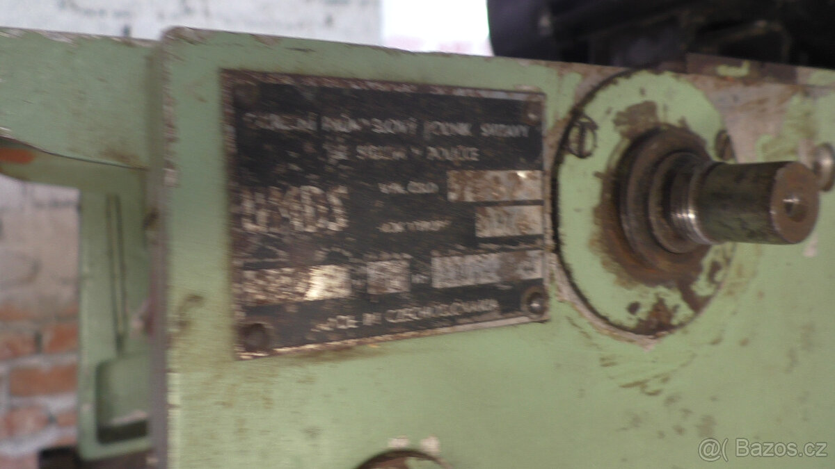 UMDS prodloužení předního stolu - 6