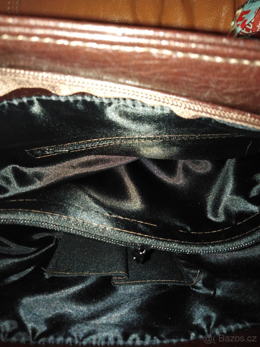 Kabelka tmavě hnědá 3, velká, elegantní - 6