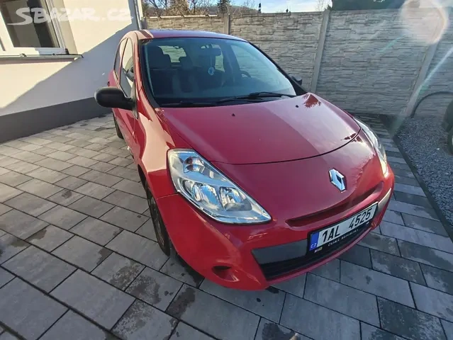 Renault Clio 1.2i 48kW 12/2009 - 6