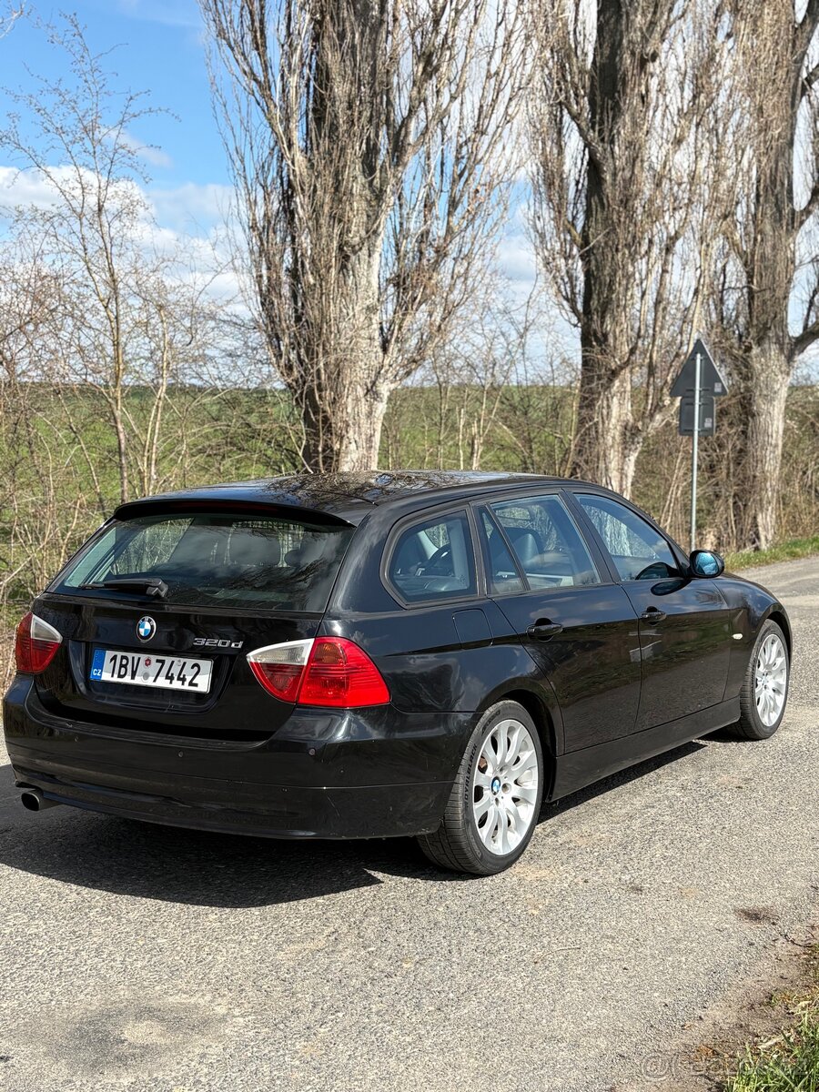BMW e91 320d 130kw 2008 - 6