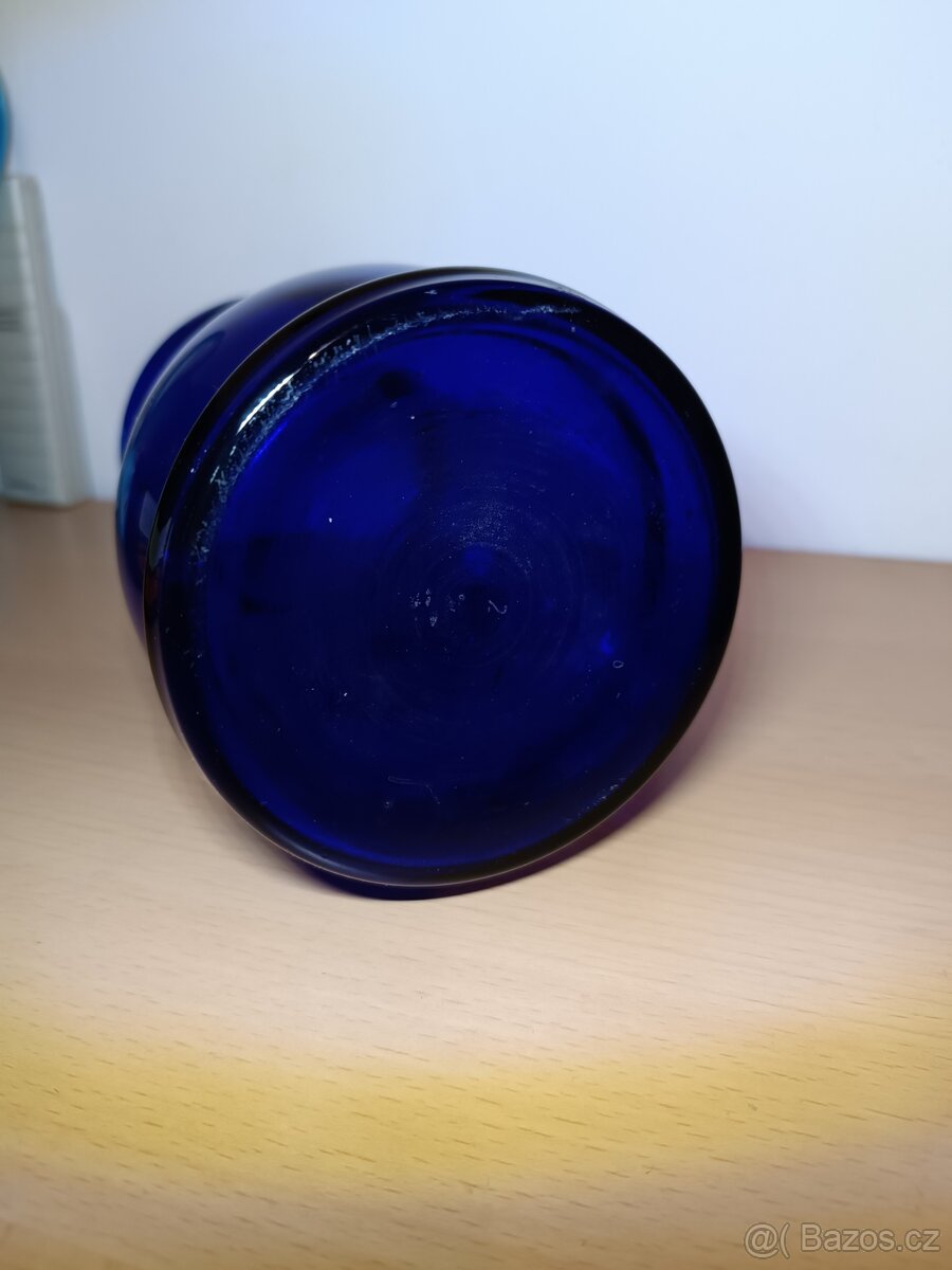 Krásný půllitr, masivní kobaltové sklo - 6