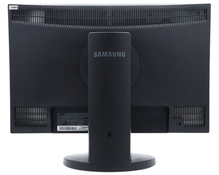 Herní počítač s Windows 11 včetně 24" LCD a repro - 6