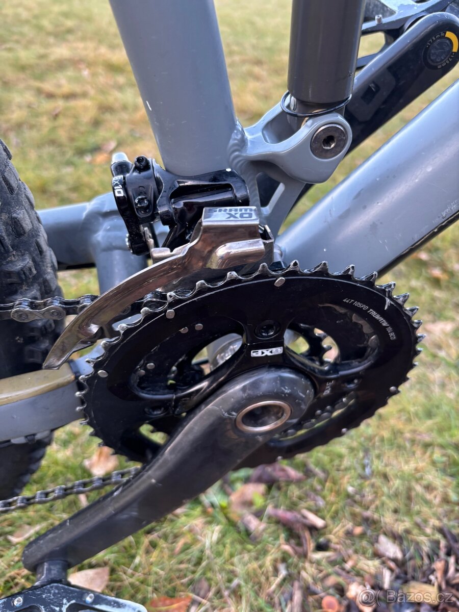 Canyon Nerve AL F8,celoodpružené vel. M - 6