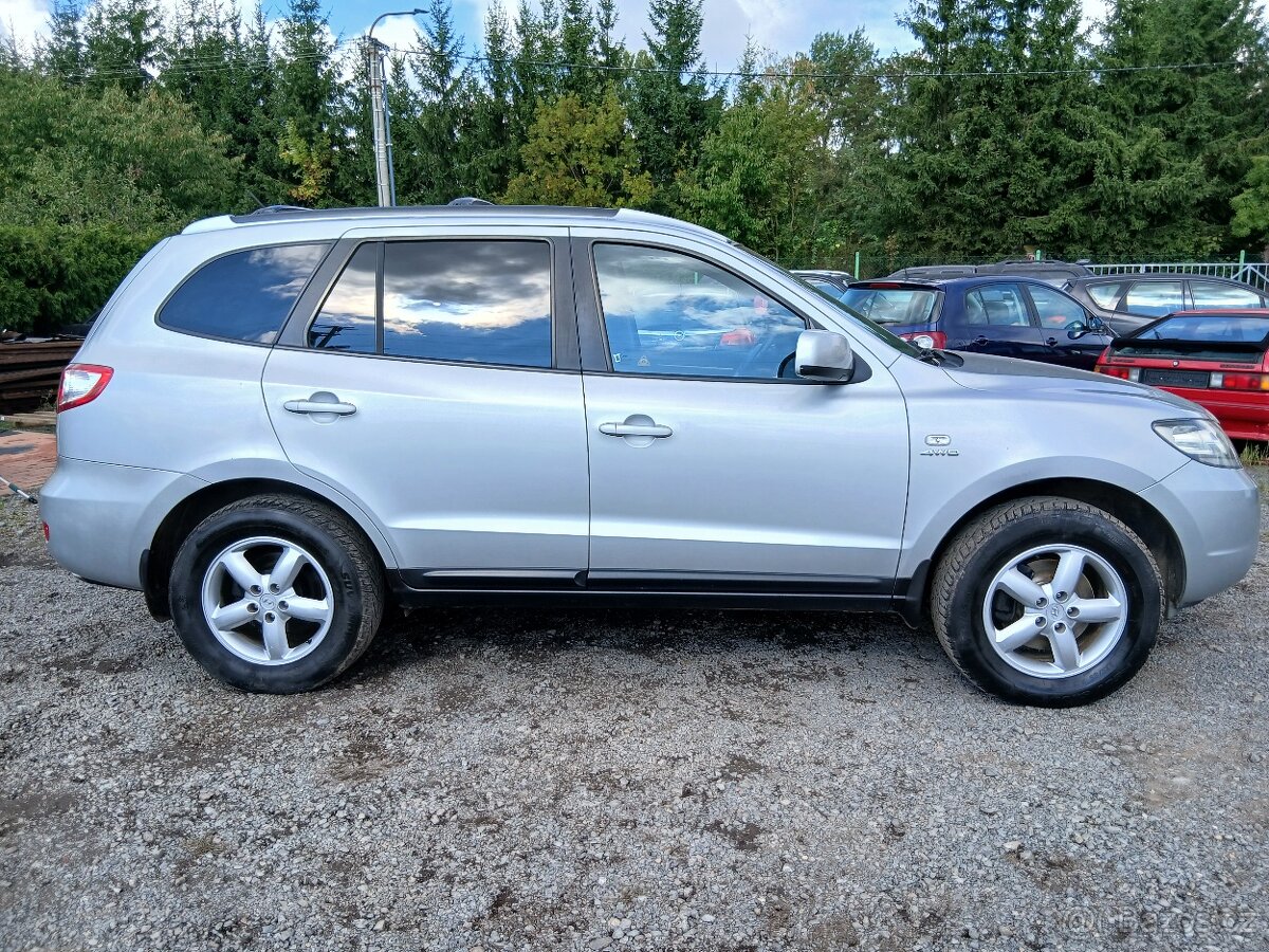 Hyundai Santa Fe, 2.2 CRDi, 4x4 , tažné - 6