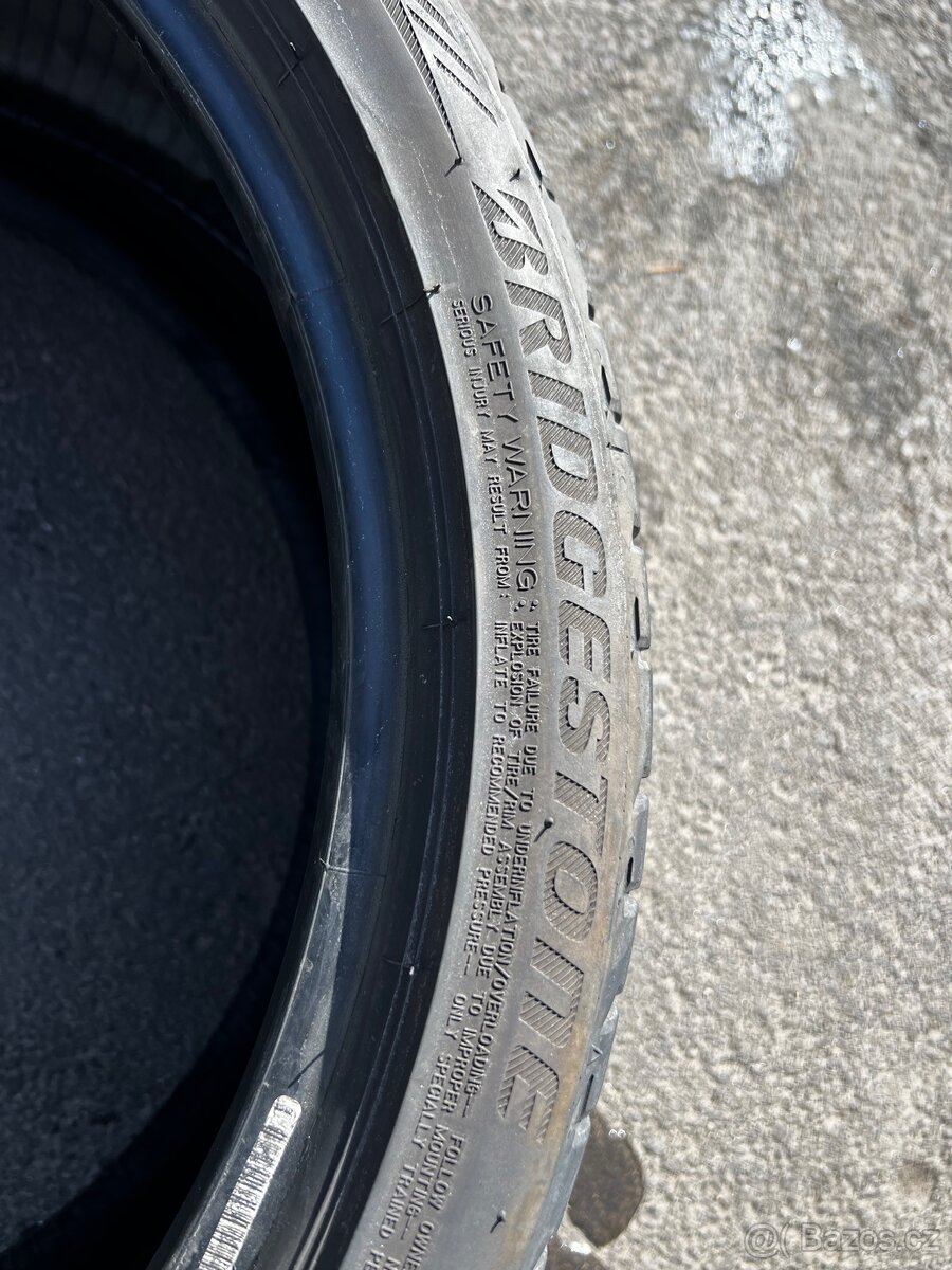 Sada letních pneumatik Bridgestone |255/35/19| - 6