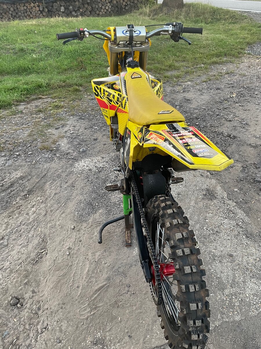 Suzuki RM 125 - 6