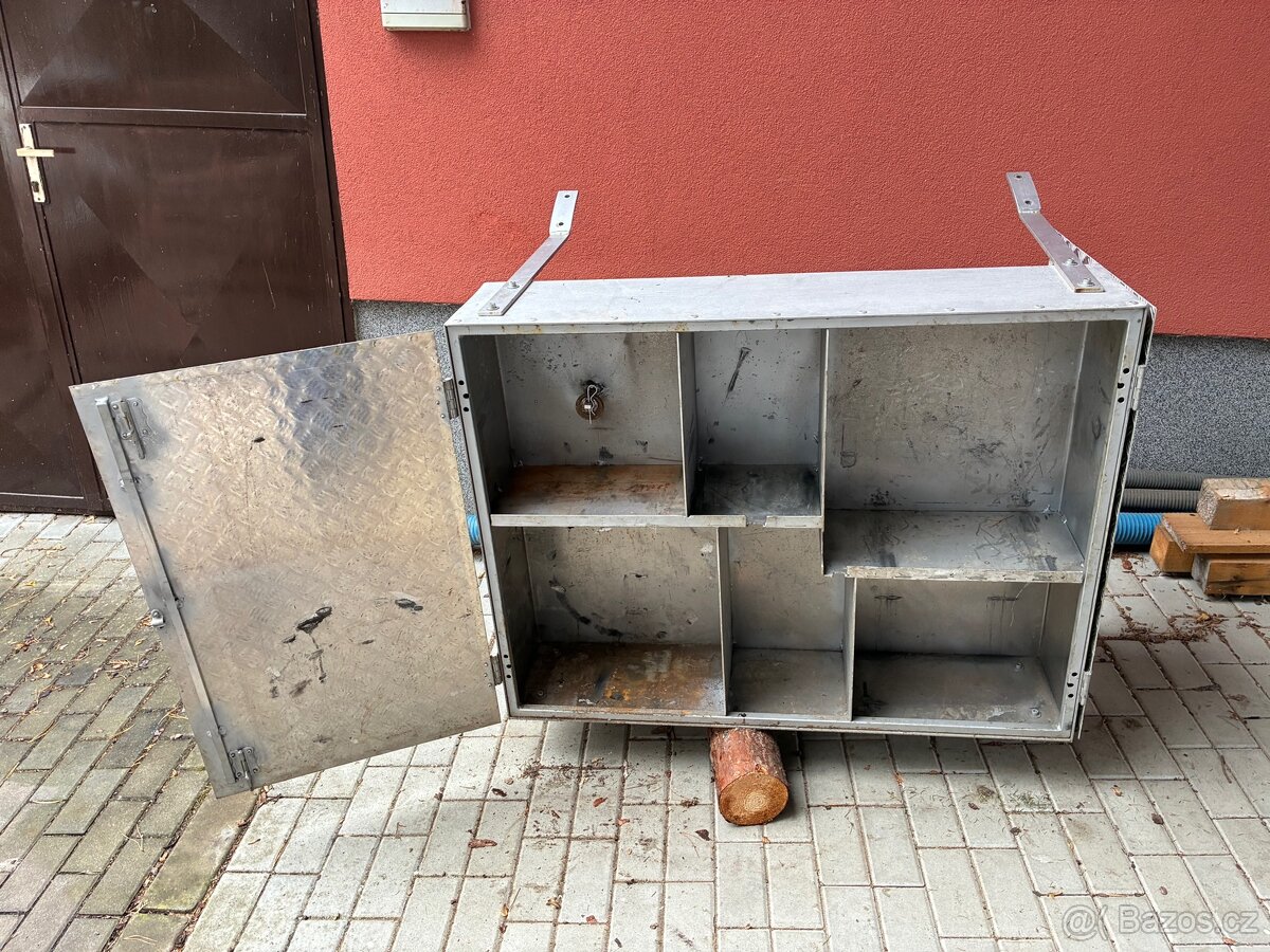 Dílenská skříň - 6