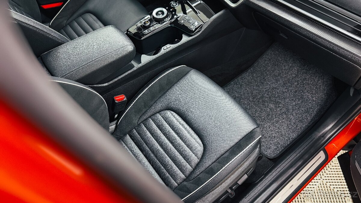 KIA Sportage HEV GT-Line, 169 kw 4x4_RV2023 - 6