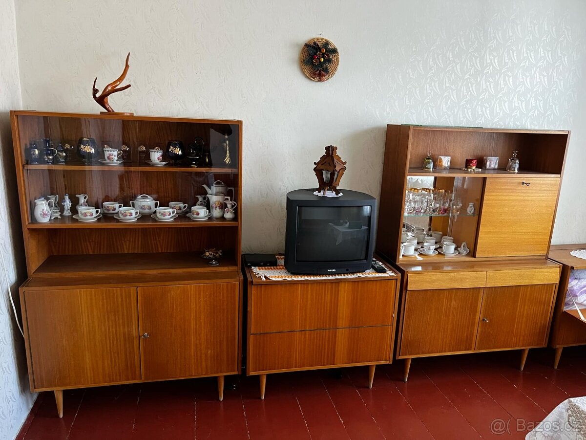 Staré skříně - 6