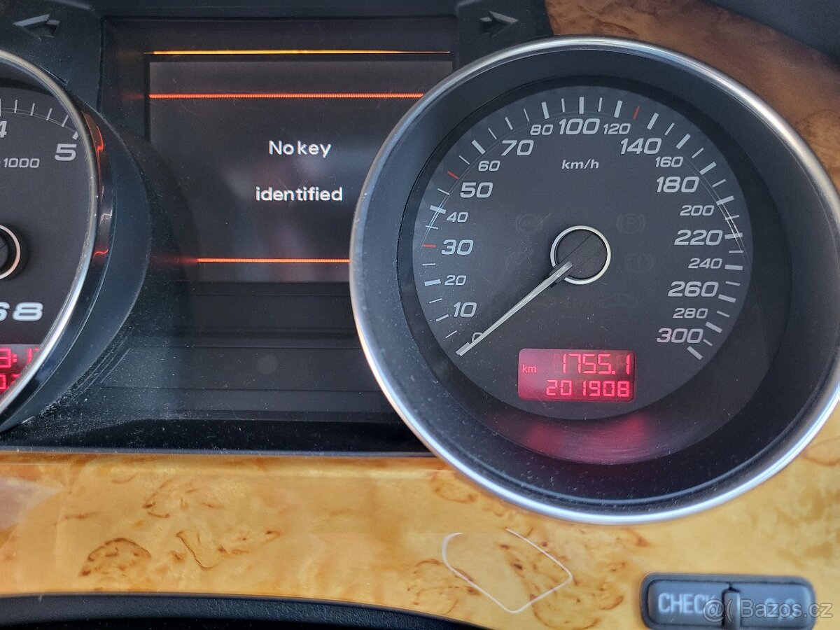 Audi S8, 5,2 V10 CERAMIC, - 6