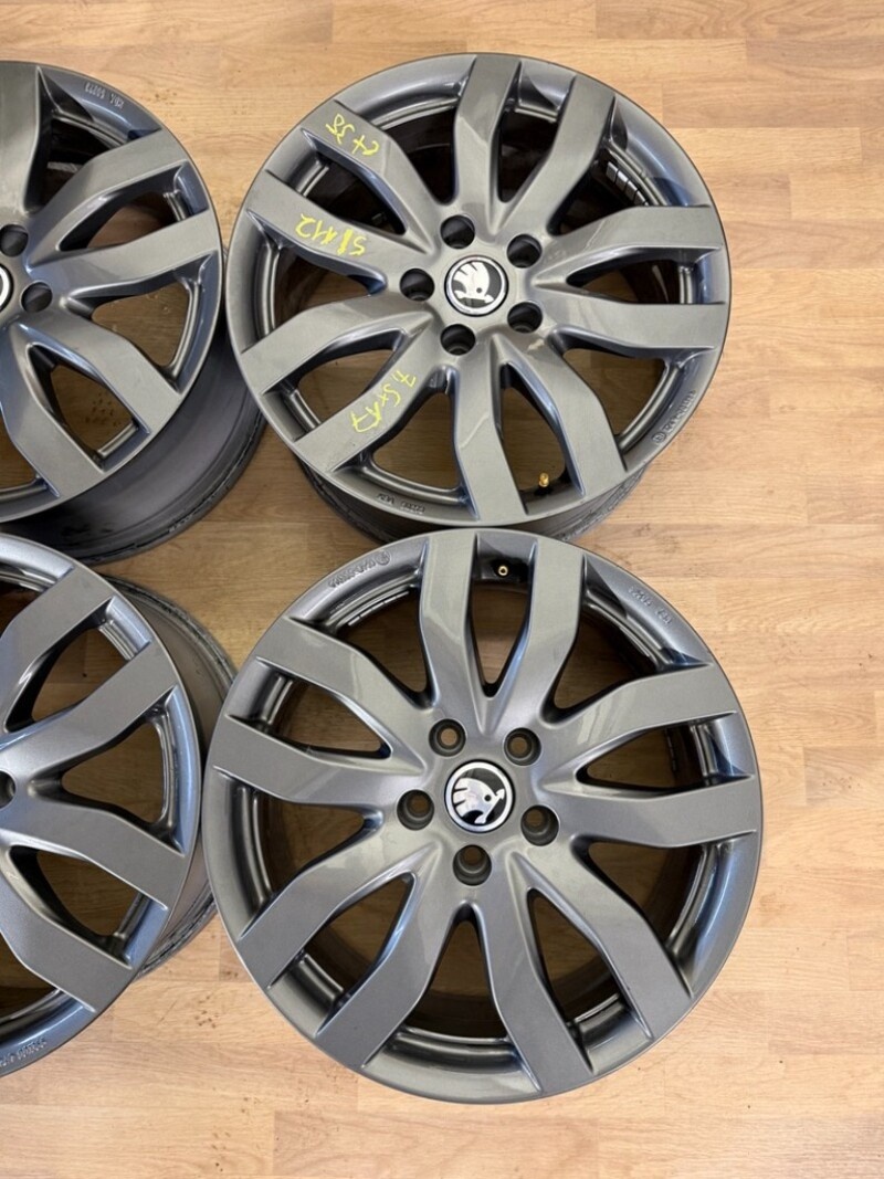 Alu kola, disky 5x112 r17 - CMS GREY - 6