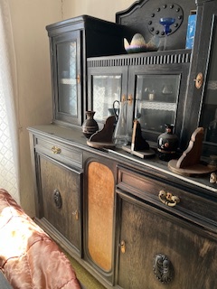 Starožitný Kredenc - 6