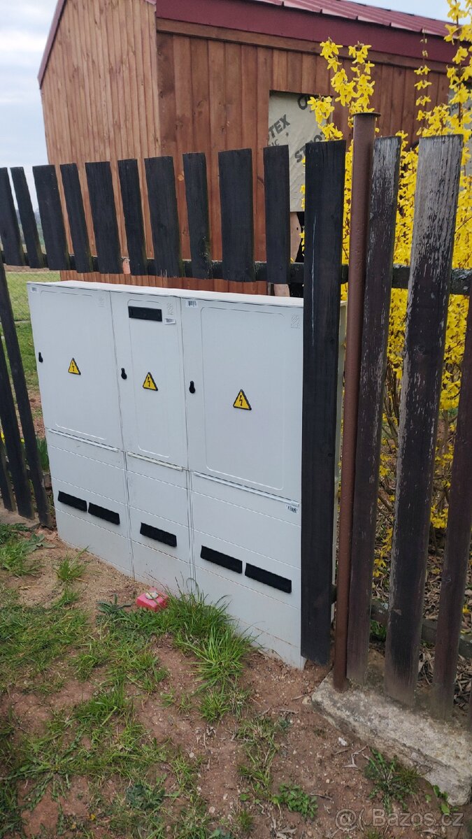 Elektroměrové pilíře, zásuvkové skříně, elektro přípojky - 6