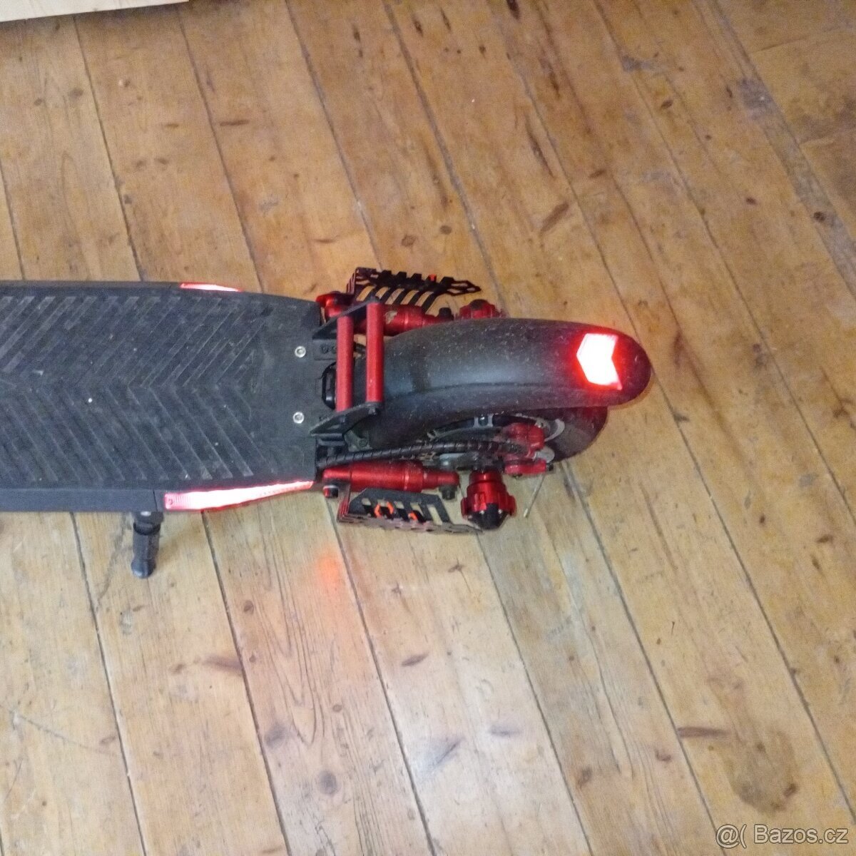 Elektrická koloběžka engwe y600 - 6