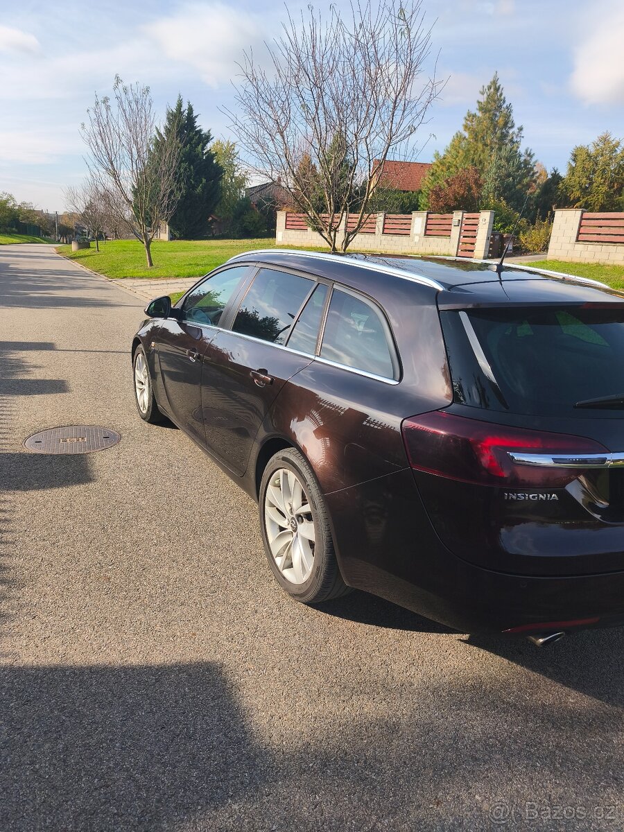 Opel Insignia 2.0 CDTi - 6