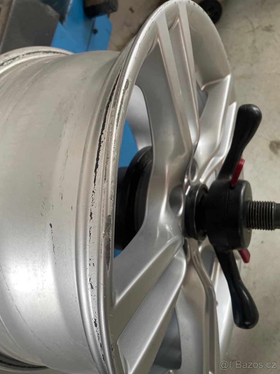 BMW F30 18” 1 kus - 6