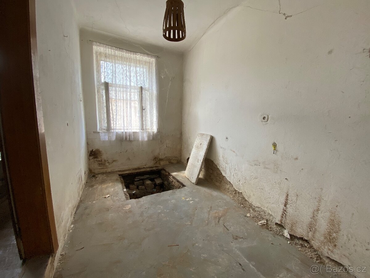 Prodej nemovitosti Jungmannova 812/28, Litovel - 6