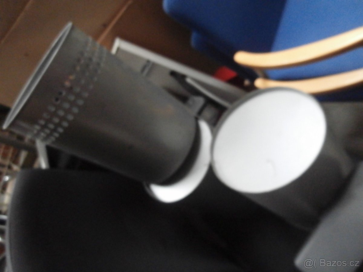 Koš odpadkový kovový zn.TECHO použitý za 80 kč - 6