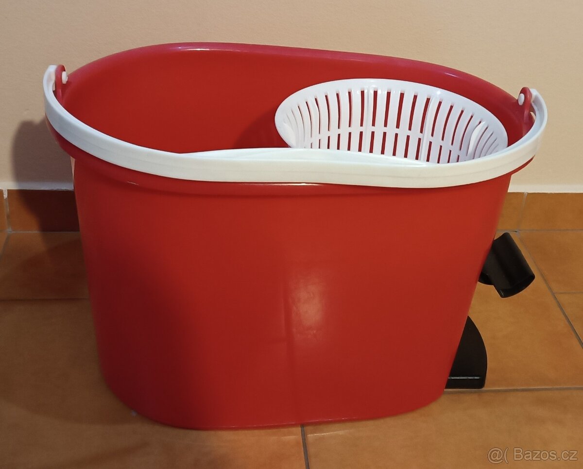 ROTAČNÍ MOP S KÝBLEM - 1 NEBO 2 ks - 6