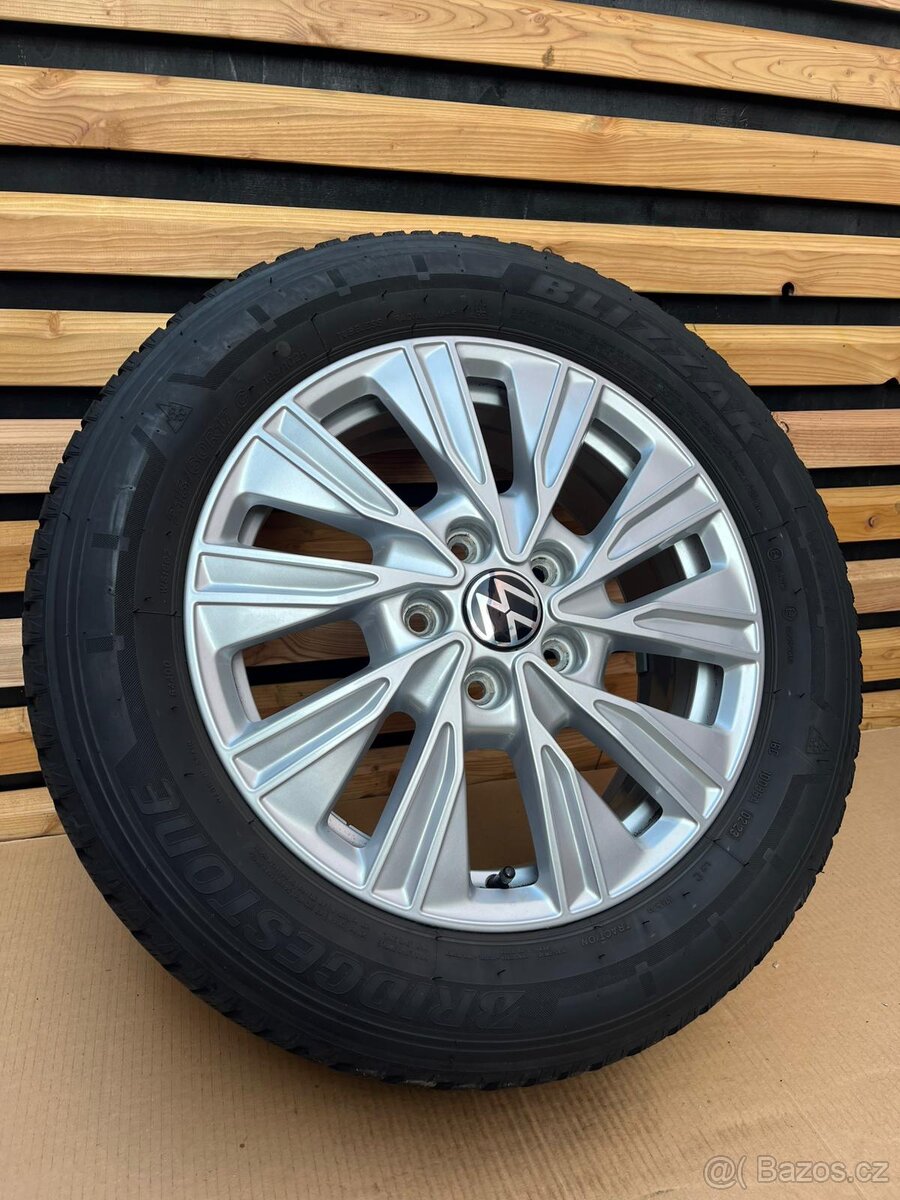Alu originální kola Volkswagen T7 R17 model Dundrod, 5x120❄ - 6