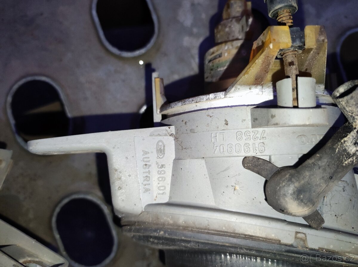 Xenony Volvo V70, S60 - 6