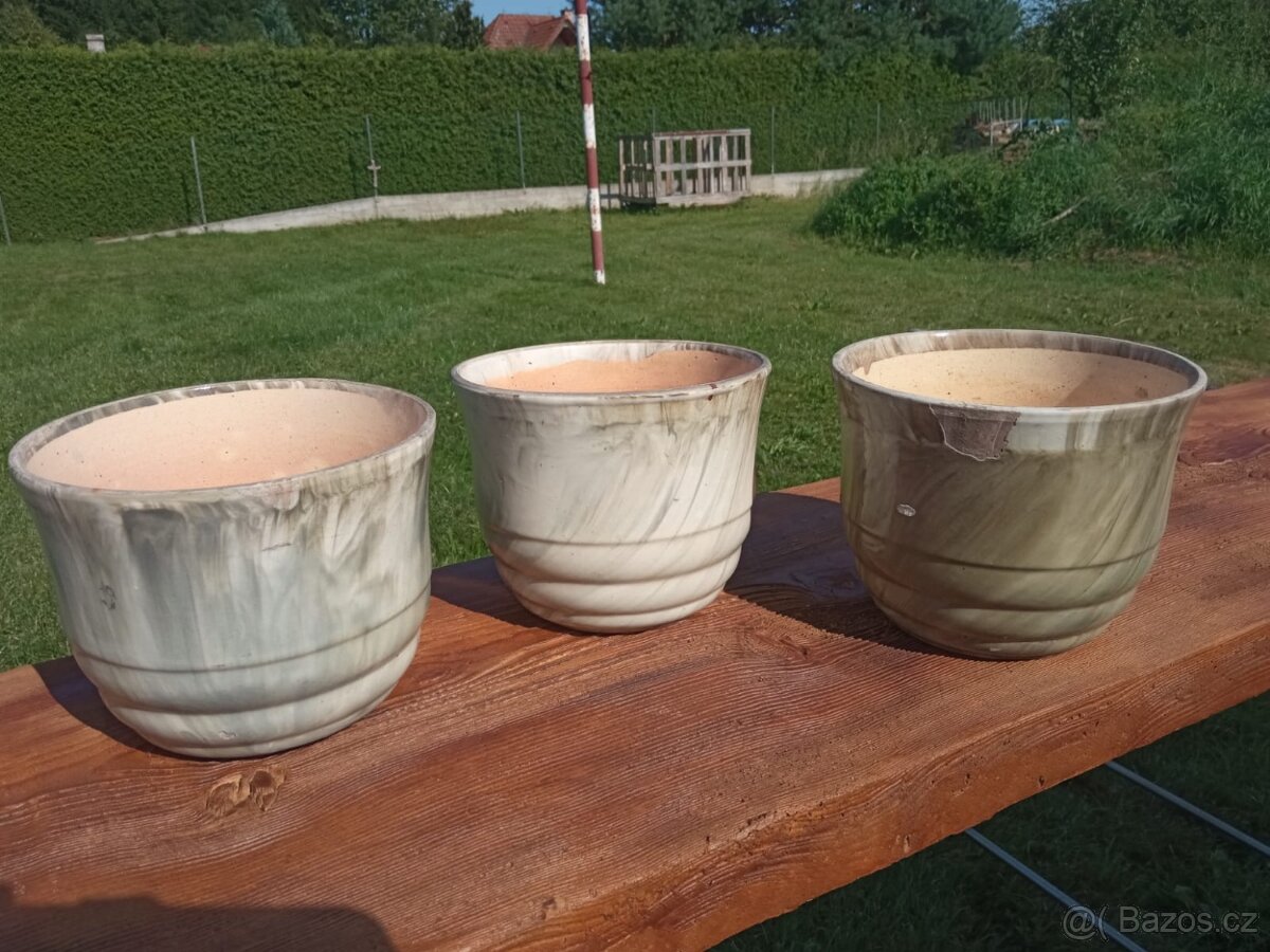 Keramické obaly na květináče-celkem 8 ks,zahrada,dekorace - 6