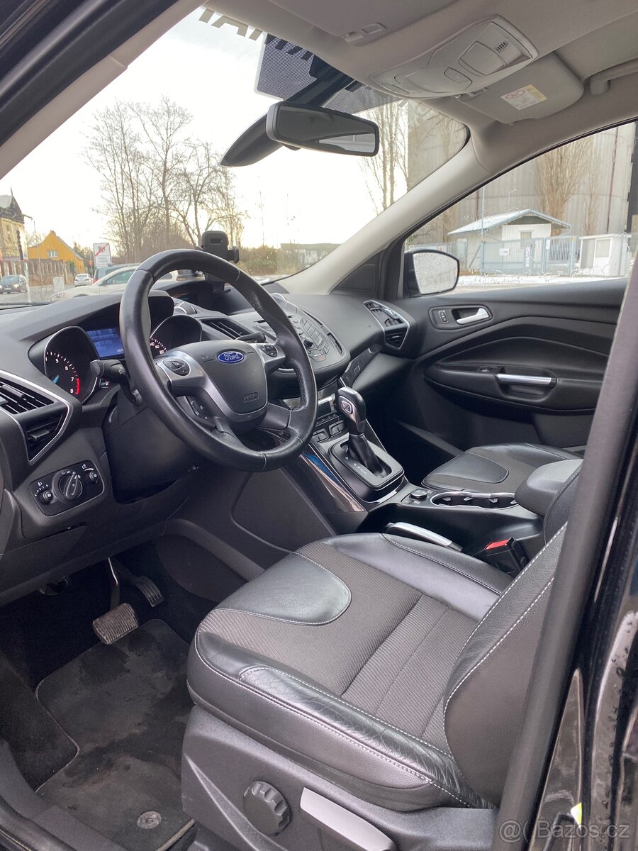 FORD Kuga 1,5 134 kW 4x4 ST packet - 6