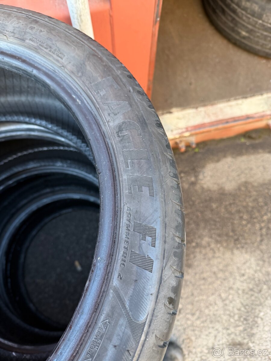 Letní pneu 215/45/17 - 6