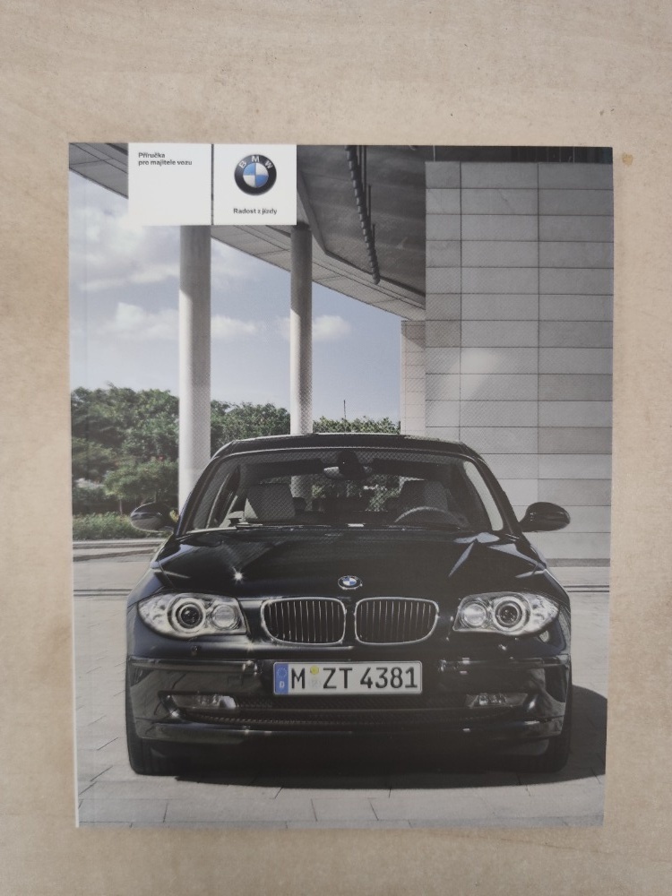 Originální český návod BMW řada 3 M E90 - 6