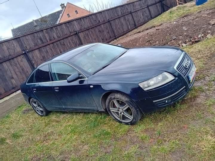 Prodám veškeré díly na audi a6c64f. - 6