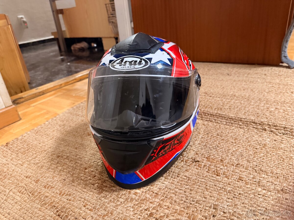 Prodám helmu Arai vel. XL - 6