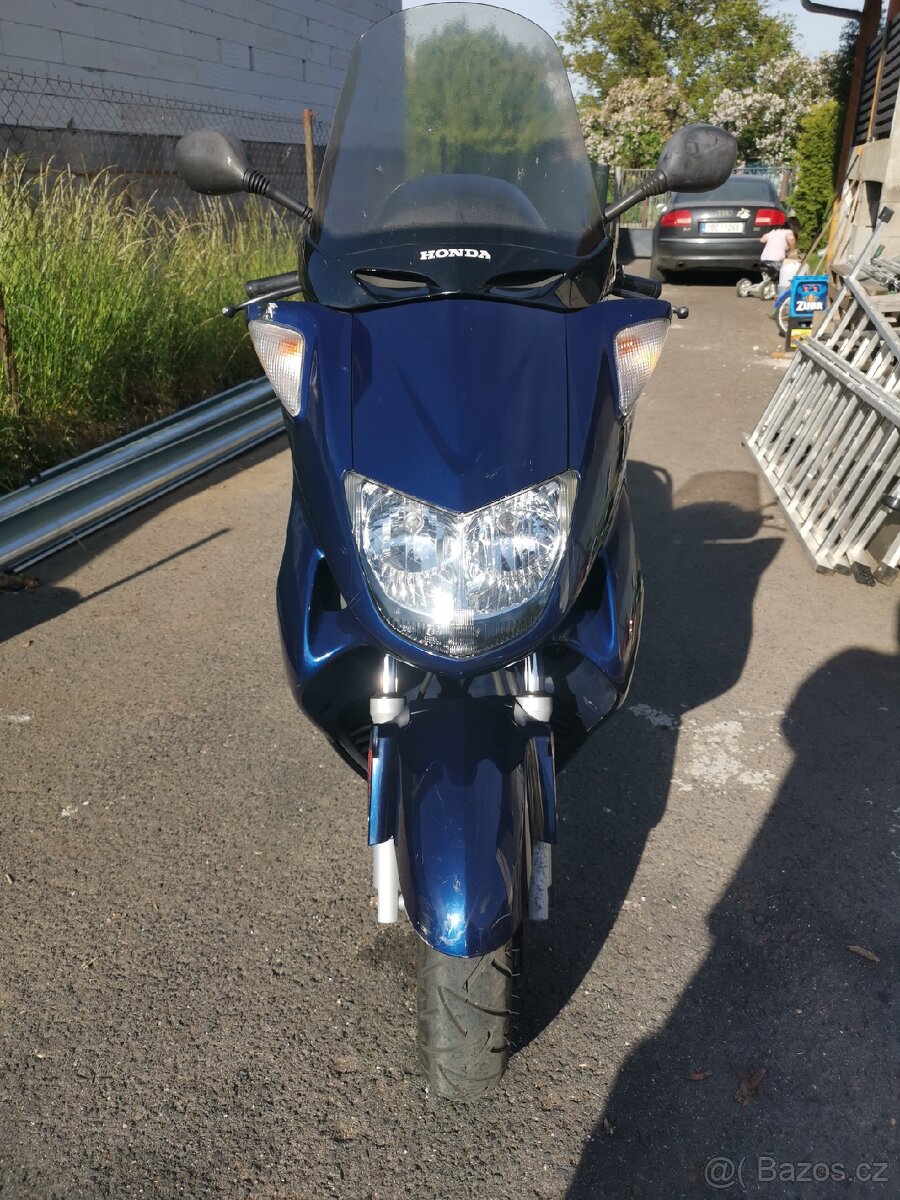 Honda Foresight 250 - 6