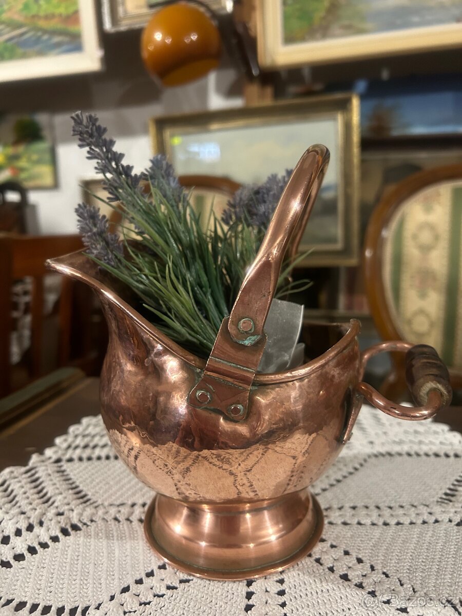 Měděný starožitný malý uhlák - 6