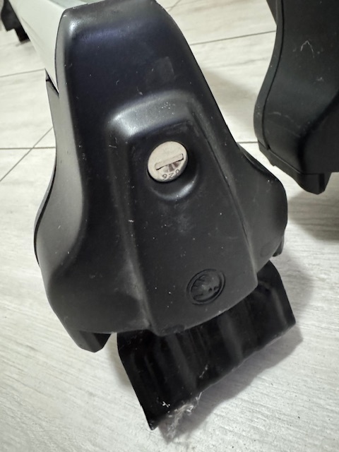 ORIGINÁL ŠKODA PŘÍČNÍKY - 6