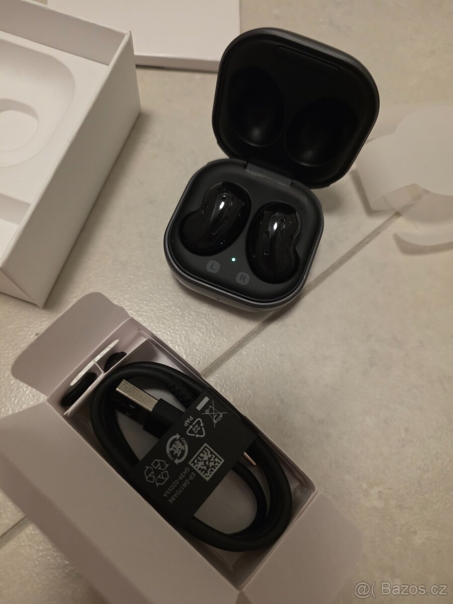 Samsung Galaxy Buds Live - 6