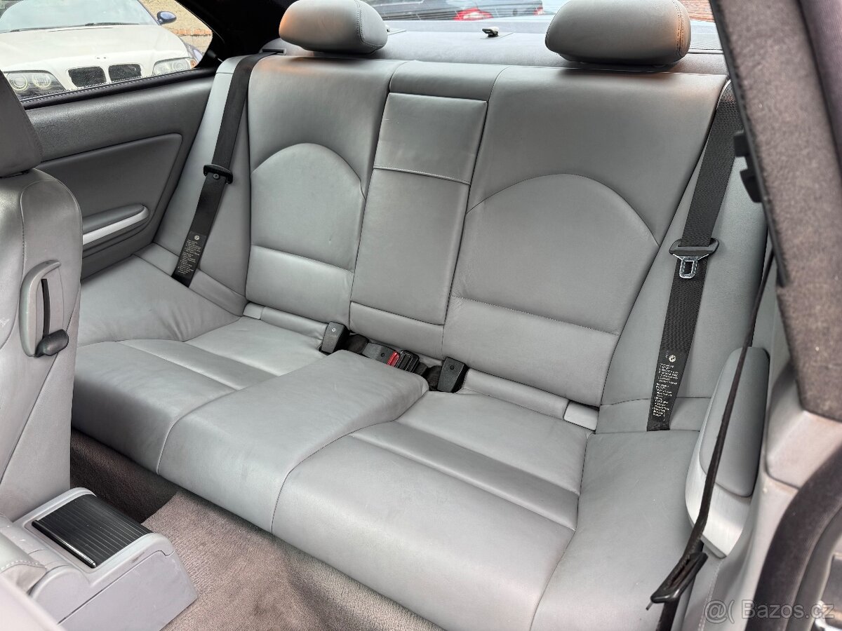 BMW M3 E46 CSL MANUÁL - 6