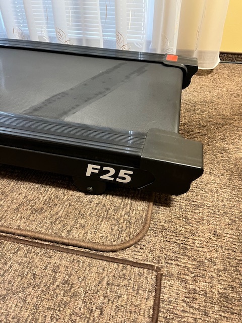 Stroje na cvičení (běžecký pás atd,) - 6