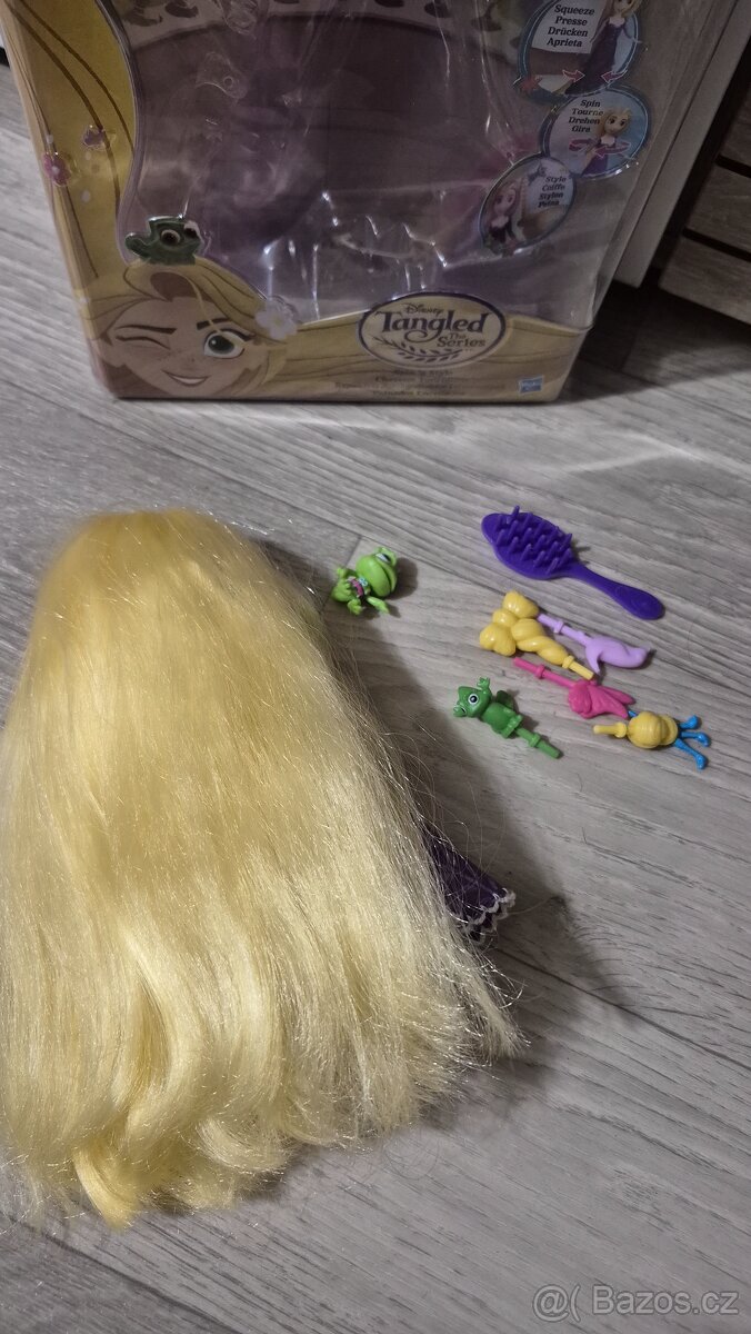 Hasbro táčející Locika - 6