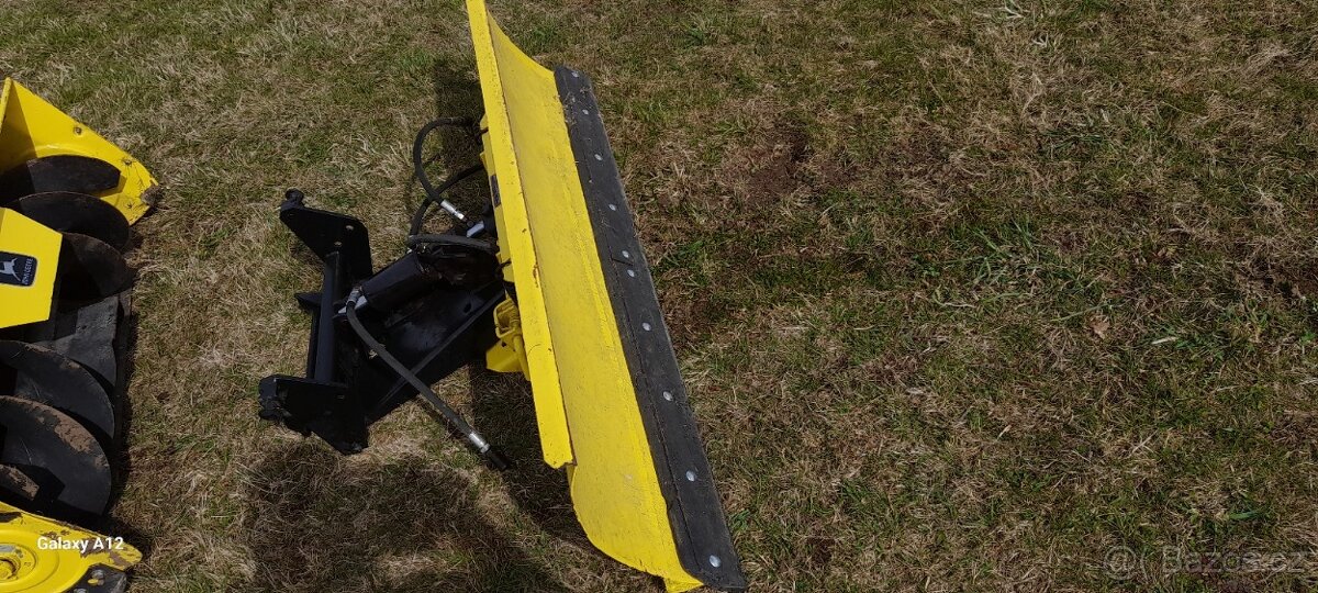 Komunalni traktor - 6