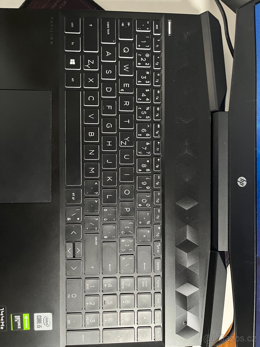 Herní notebook hp pavilion - 6