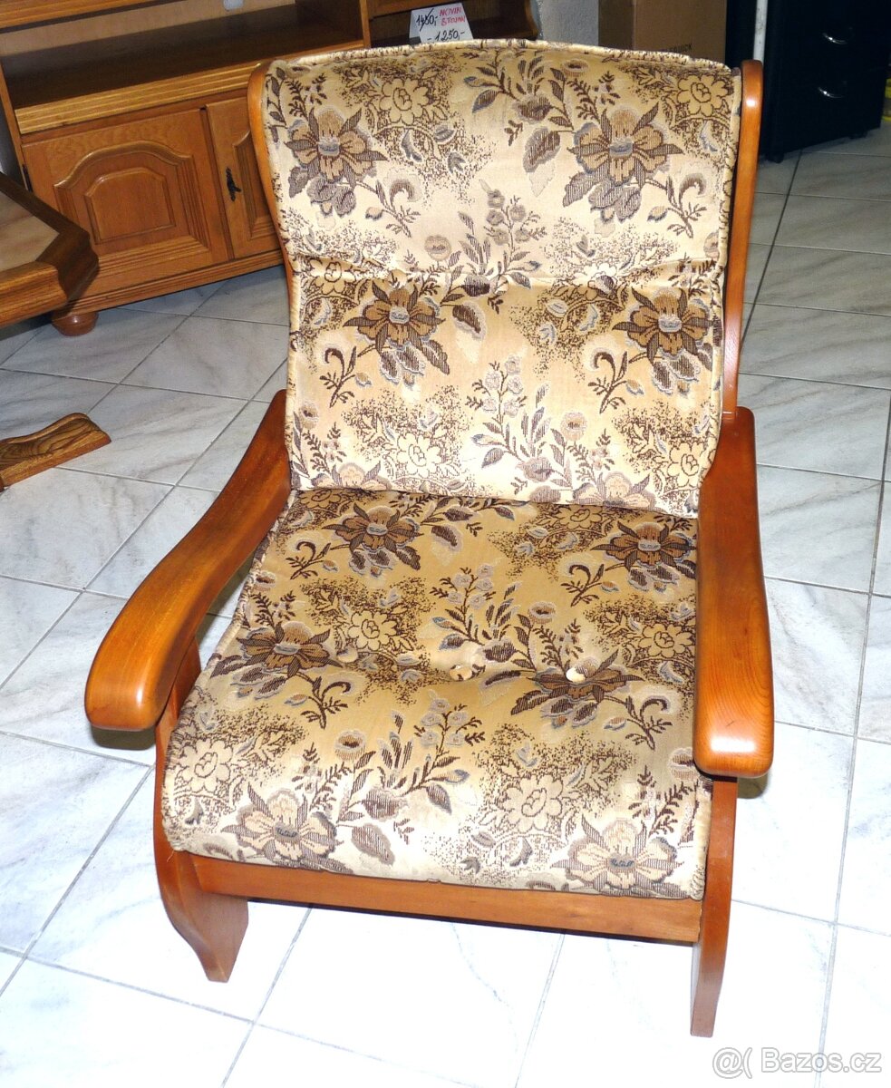 rozkládací látková sedací souprava 3+1+1 - 6