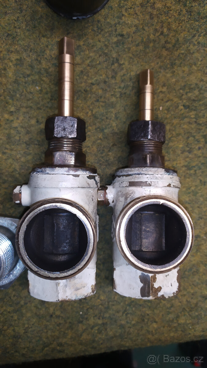 Radiátorový kohout, topenářský kohout, uzávěr topení - 6