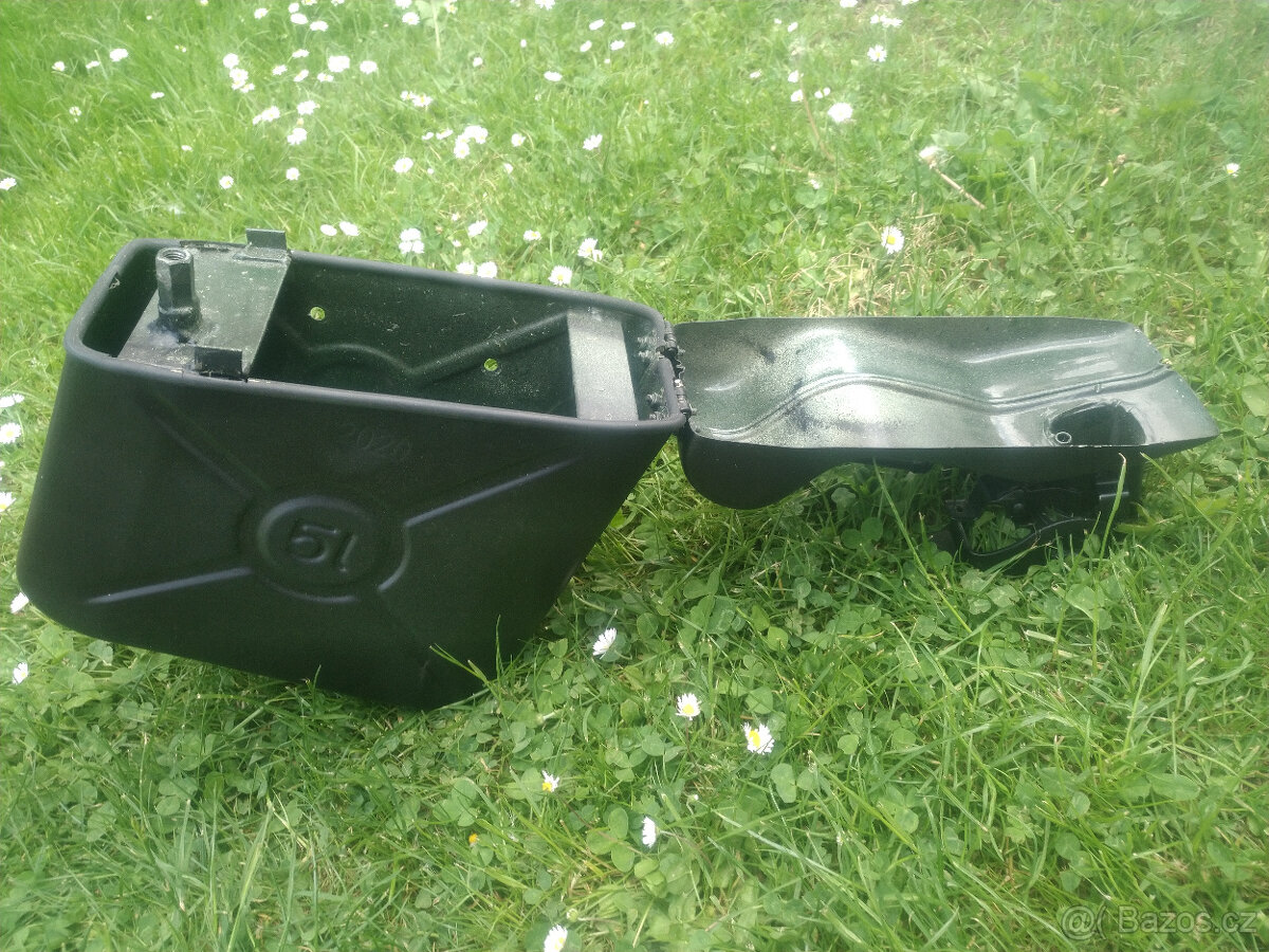 Kanystr jako kufr - 6