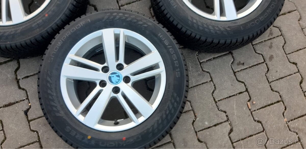 Škoda Fabia 185/65/15 nové zimní pneu - 6